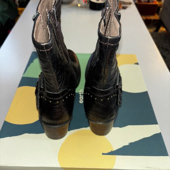 Earth Denali Altitude Bronze Brown Textured Leather Buckle Heeled Boot Size 7.5 - Picture 3 of 5